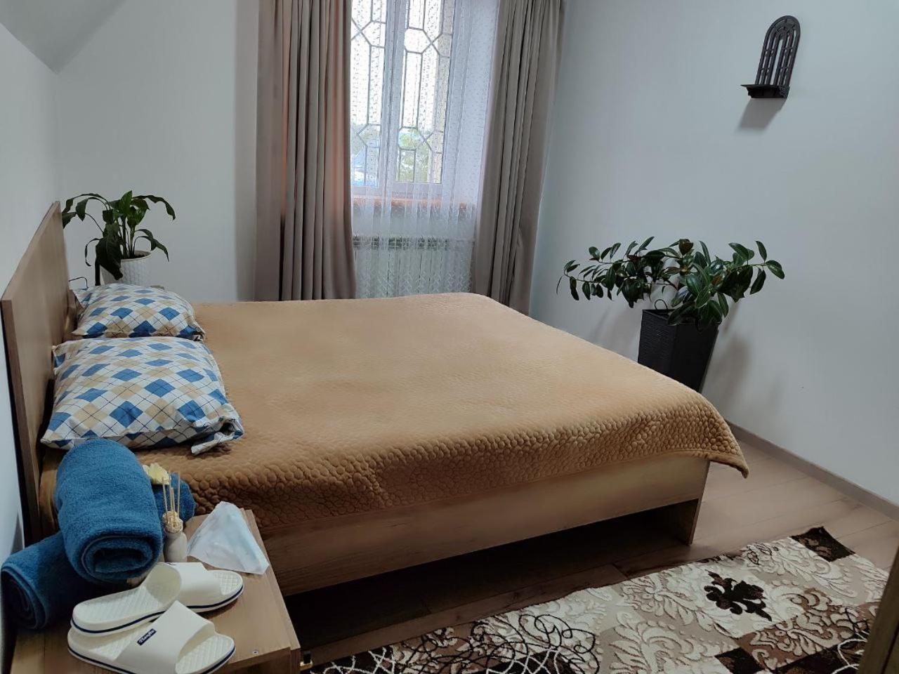 Amanat Guest House Bişkek Dış mekan fotoğraf