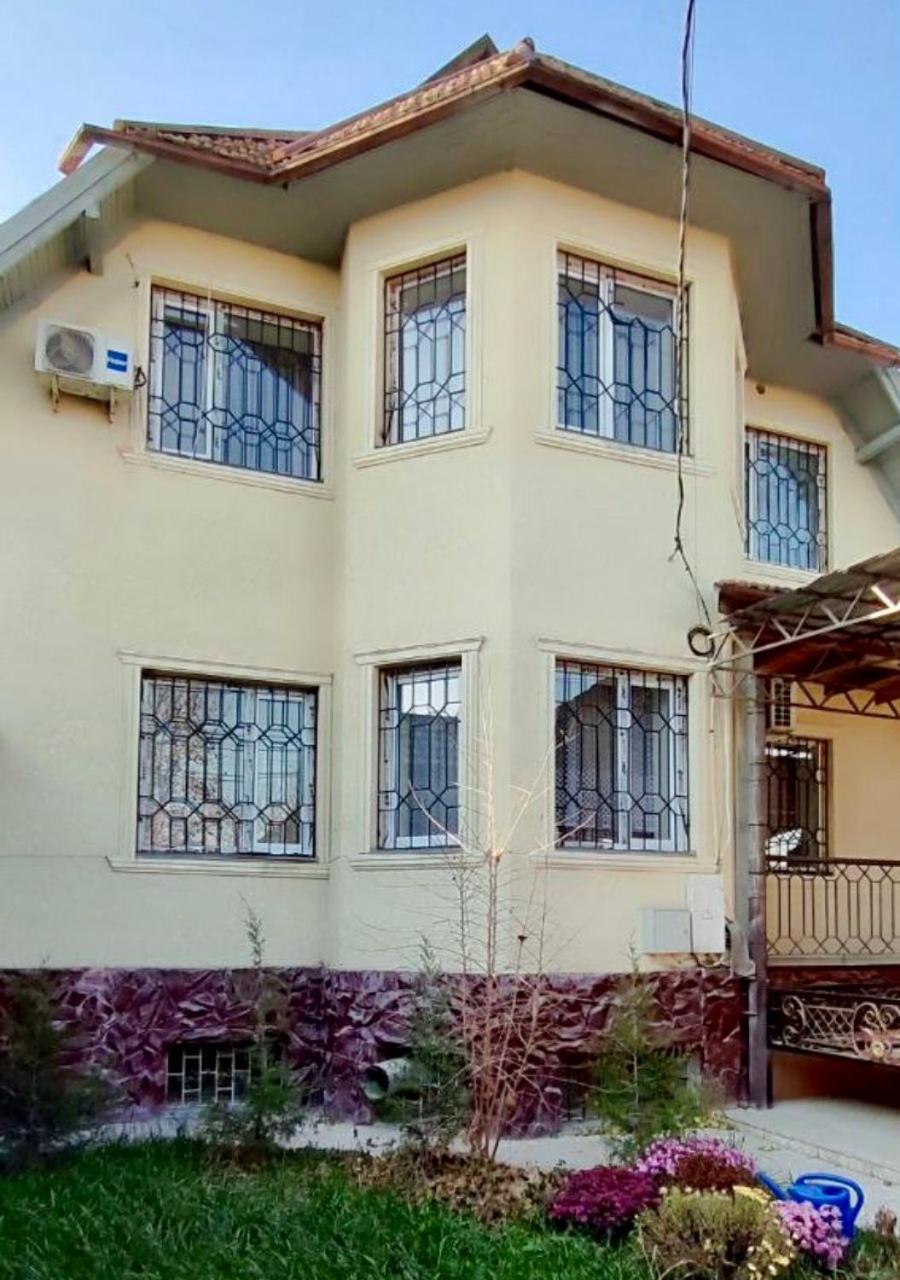 Amanat Guest House Bişkek Dış mekan fotoğraf