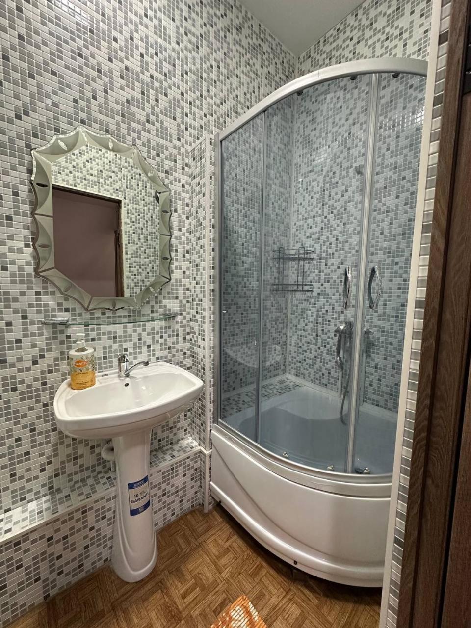 Amanat Guest House Bişkek Dış mekan fotoğraf