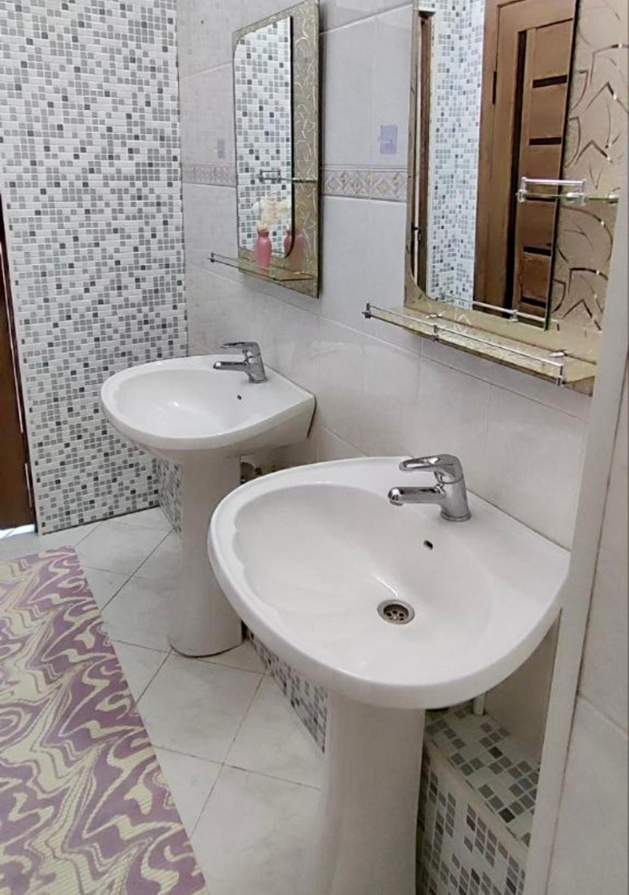 Amanat Guest House Bişkek Dış mekan fotoğraf